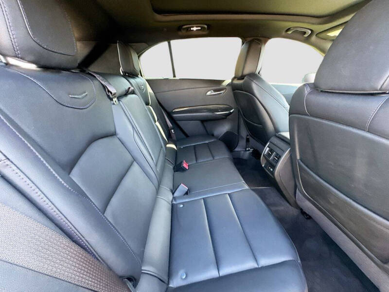 2024 Cadillac XT4 Sport