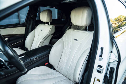 2017 Mercedes-Benz S-Class AMG S 63