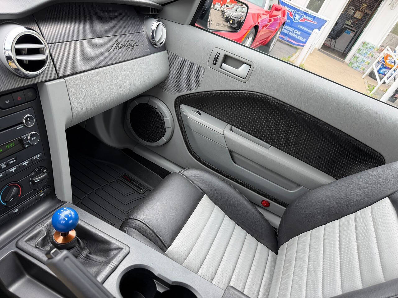 2008 Ford Mustang 10