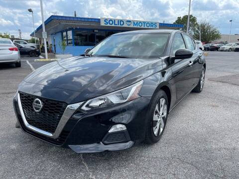 2020 Nissan Altima for sale at SOLID MOTORS LLC in Garland TX