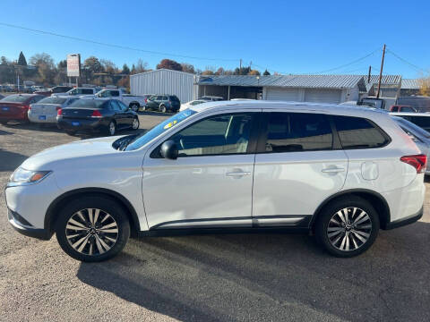 2019 Mitsubishi Outlander ES