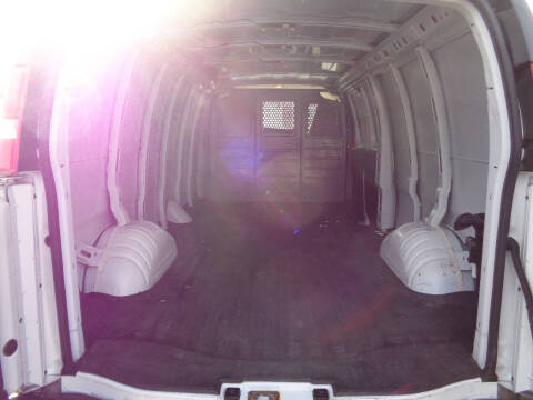 2017 Chevrolet Express 2500