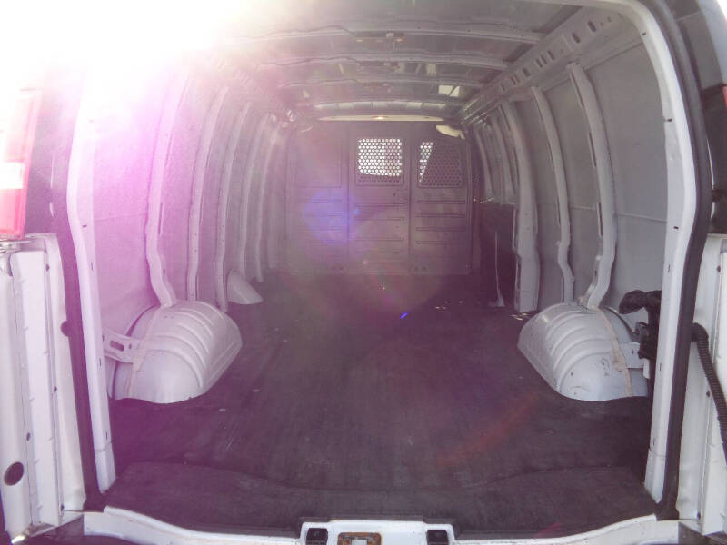 2017 Chevrolet Express 2500