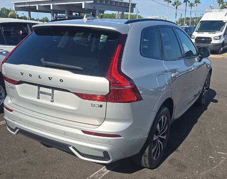 2024 Volvo XC60 B5 Plus Dark Theme