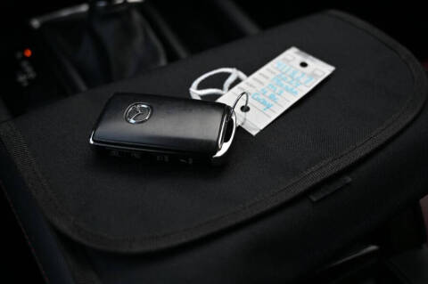 2024 Mazda Mazda3 Sedan 2.5 S Carbon Edition