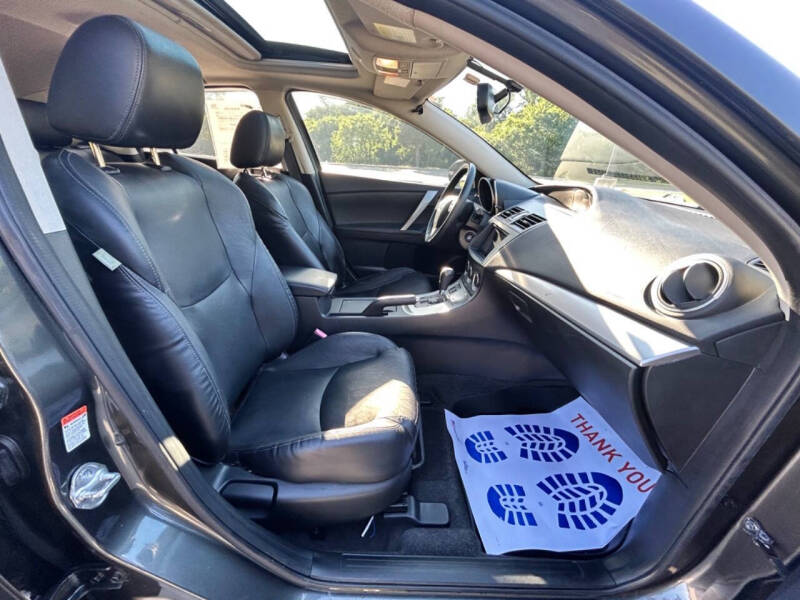 2011 Mazda MAZDA3 s Grand Touring