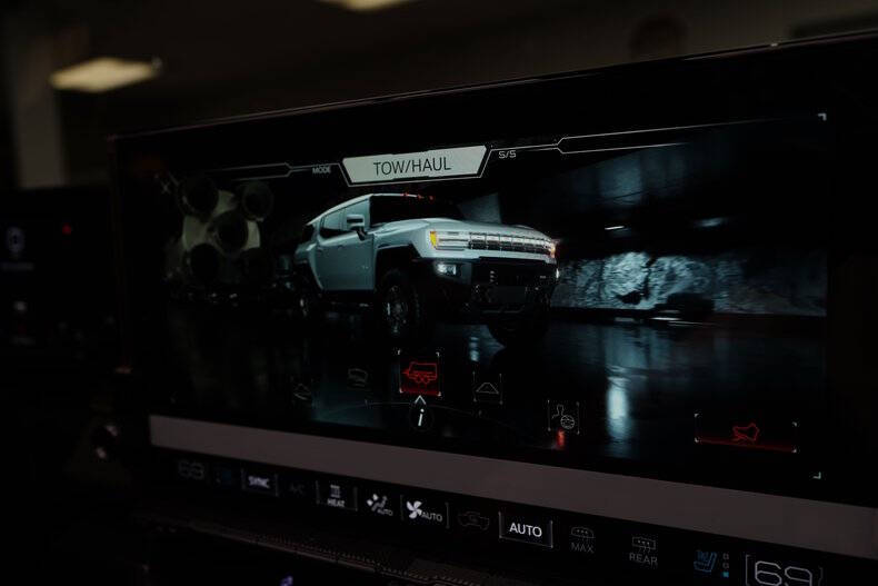 2024 GMC HUMMER EV 3X