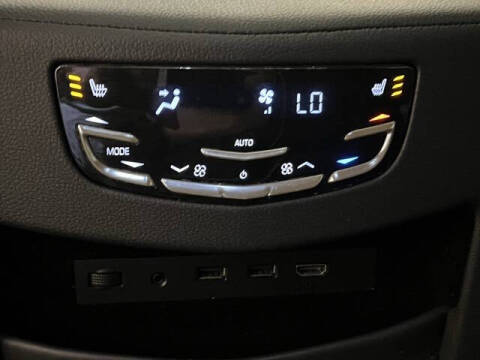 2019 Cadillac Escalade Platinum