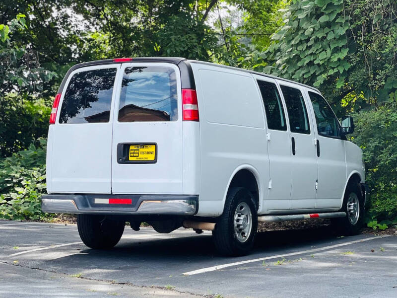2020 Chevrolet Express 2500