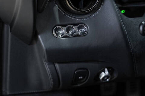 2018 McLaren 720S Luxury