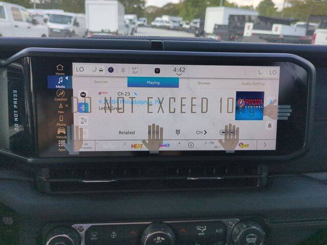 2025 Jeep Wrangler Rubicon X