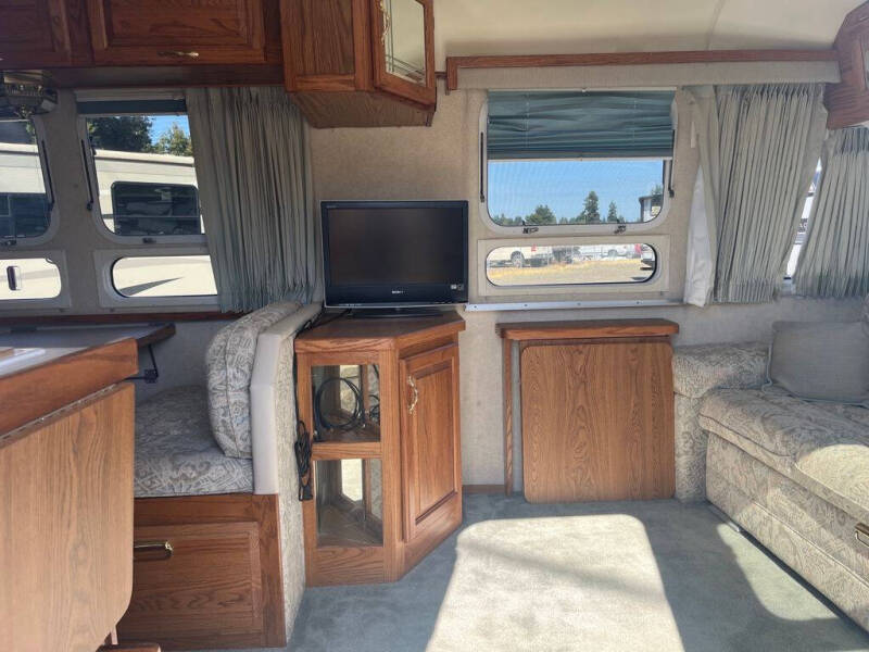 1996 Airstream Excella 1000