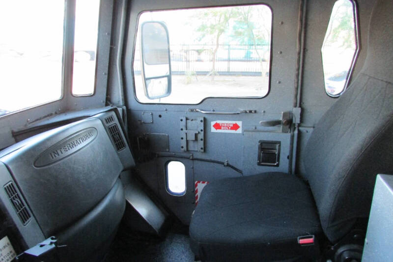 2006 International DuraStar 4300