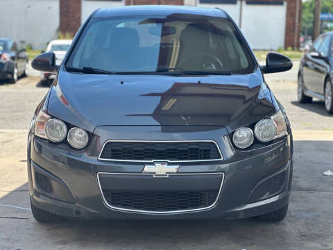 2016 Chevrolet Sonic LT Auto