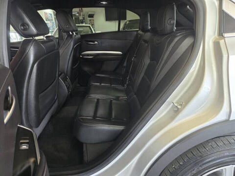 2020 Cadillac XT4 Premium Luxury