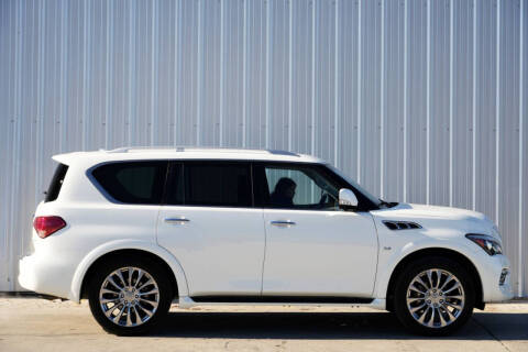 2017 Infiniti QX80