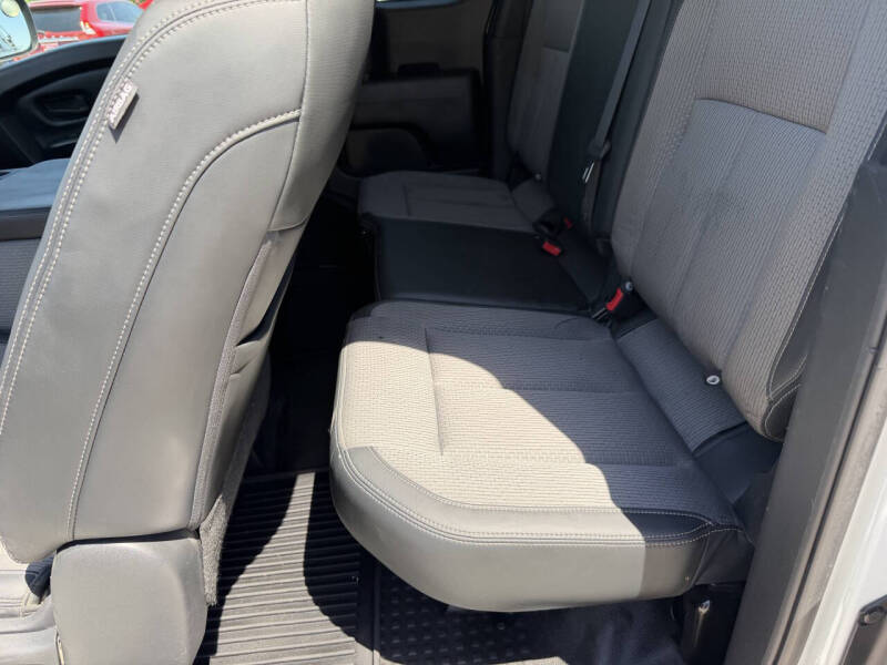 2017 Nissan Titan S