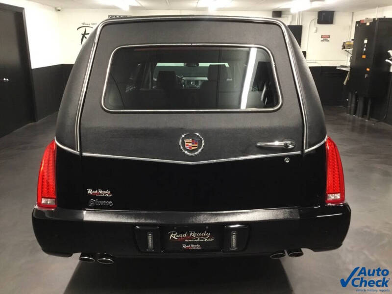 2011 Cadillac DTS Pro Coachbuilder Limo