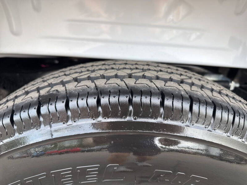 2025 Chevrolet Express 2500