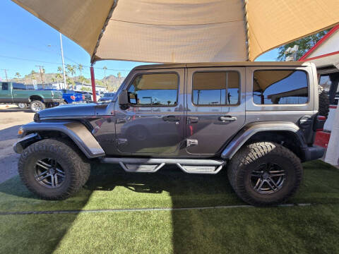 2020 Jeep Wrangler Unlimited Sahara Altitude