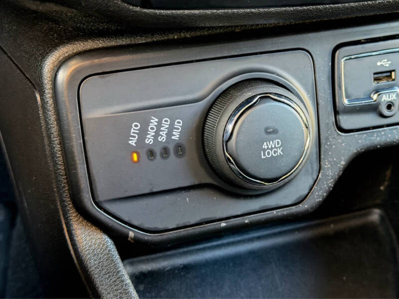 2023 Jeep Renegade Upland