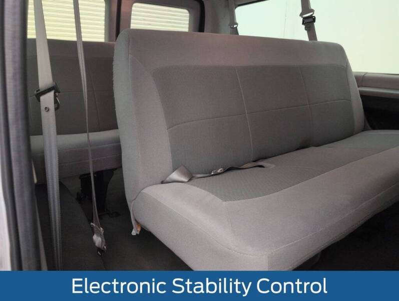 2007 Ford E-Series E-350 SD XLT
