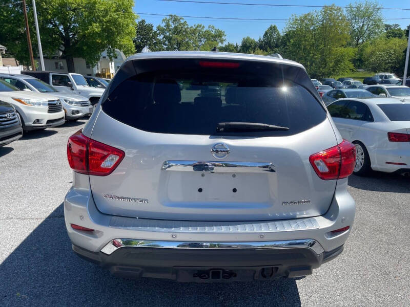 2017 Nissan Pathfinder S