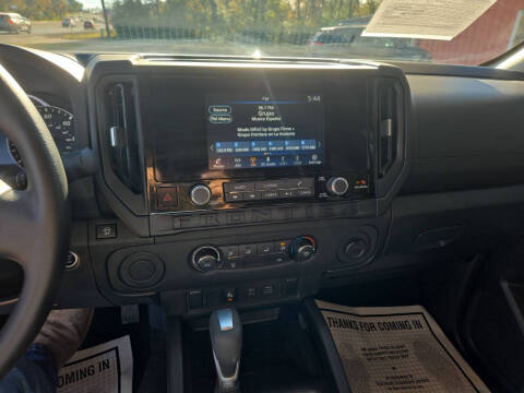 2025 Nissan Frontier S