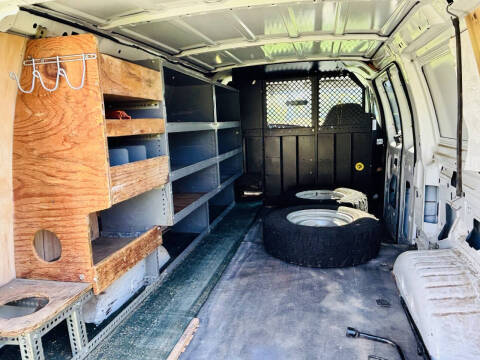 2003 Ford E-Series E-250