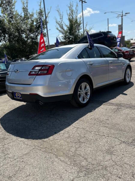 2014 Ford Taurus SEL