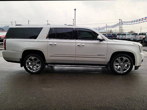 2017 GMC Yukon XL Denali