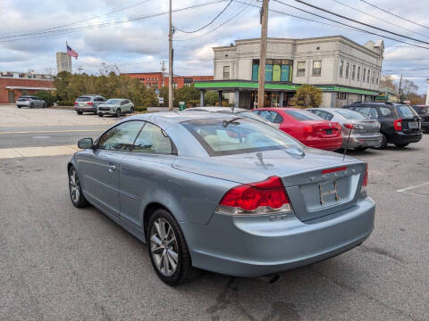 2010 Volvo C70 T5