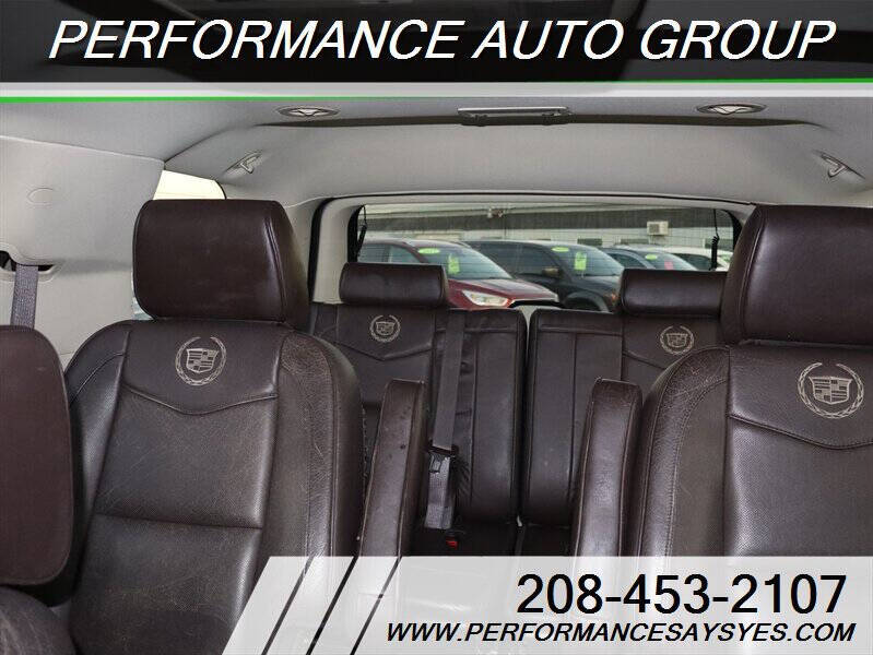 2013 Cadillac Escalade Platinum Edition