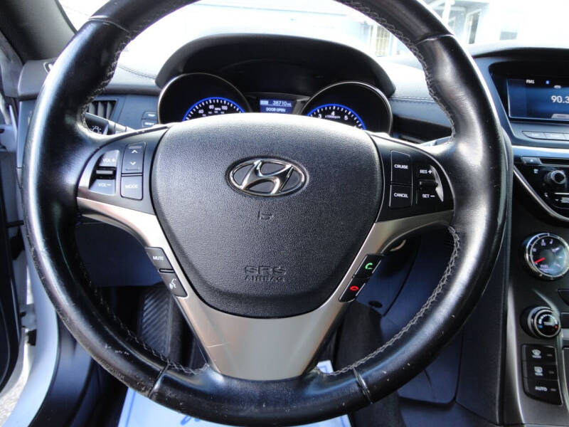 2016 Hyundai Genesis Coupe 3.8