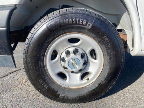 2022 Chevrolet Express 2500