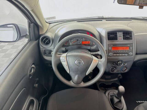 2018 Nissan Versa