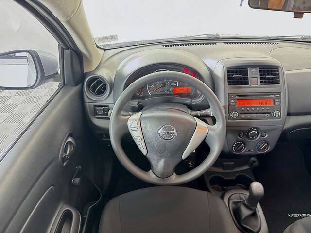 2018 Nissan Versa
