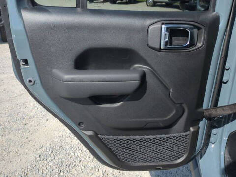 2025 Jeep Gladiator Willys