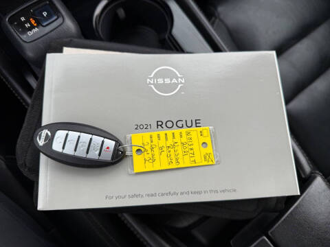 2021 Nissan Rogue SL