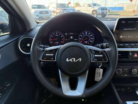 2022 Kia Forte FE