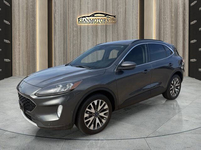2020 Ford Escape Titanium