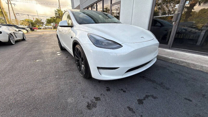 2023 Tesla Model Y Performance