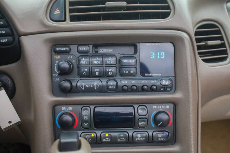 2004 Chevrolet Corvette