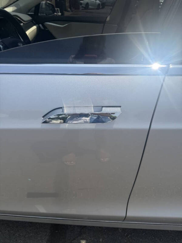 2017 Tesla Model S 75D