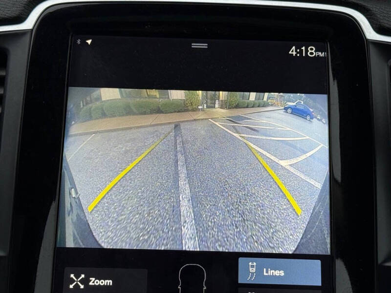 2016 Volvo XC90 T5 Momentum