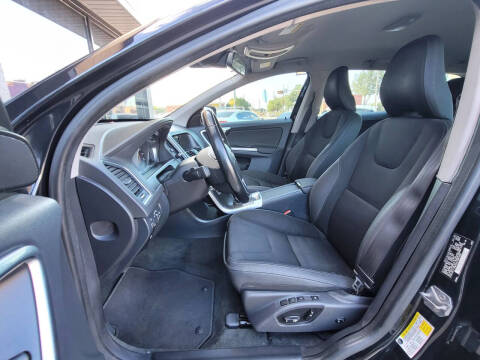 2015 Volvo XC60 T5 Drive-E