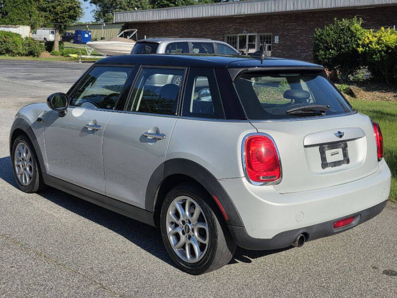 2015 MINI Hardtop 4 Door Cooper