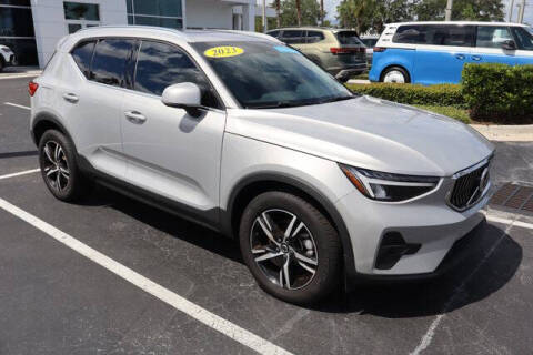 2023 Volvo XC40 B5 Plus Bright Theme