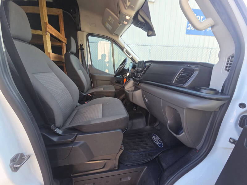 2022 Ford Transit