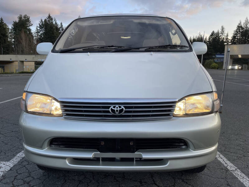 1997 Toyota Granvia